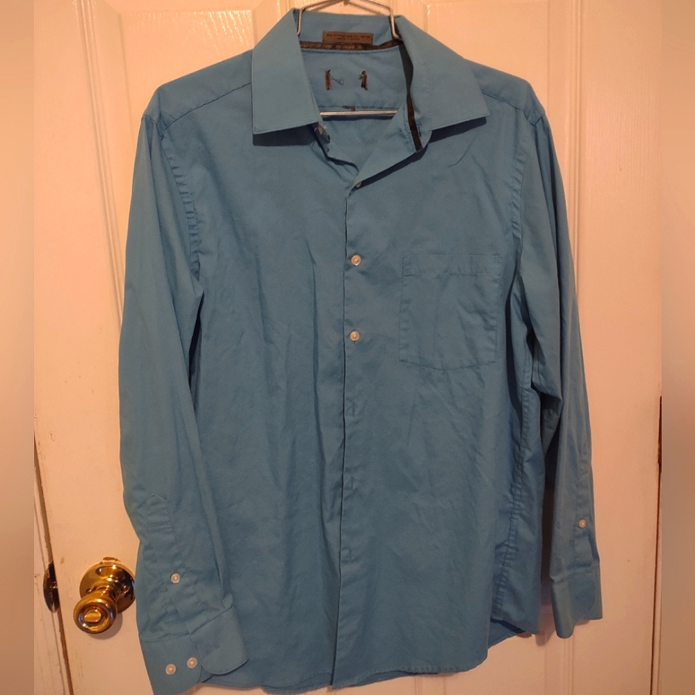 Light blue dress shirt